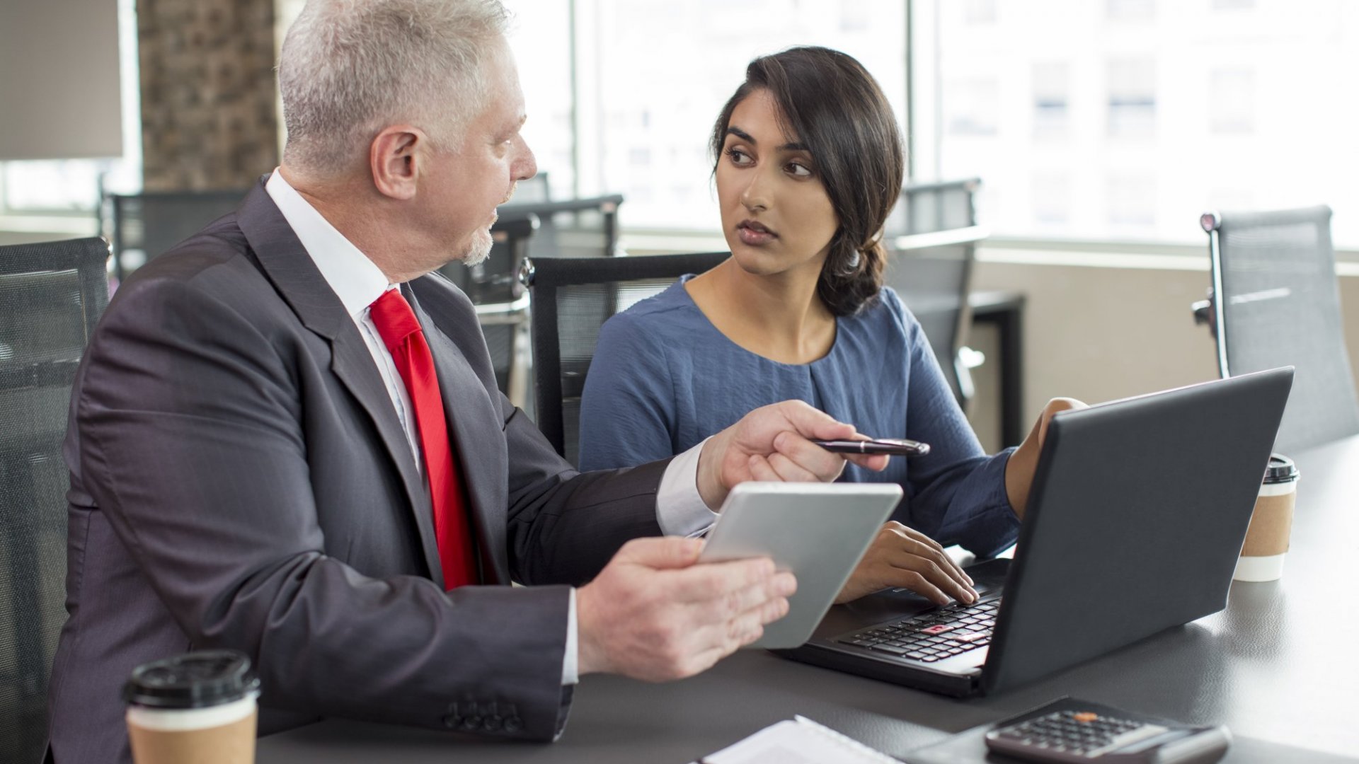 Sales Leader Meeting with Salesperson