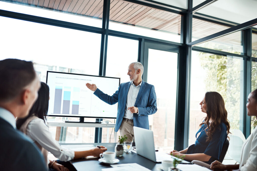 Sales leader showcasing competitive analysis to position their team